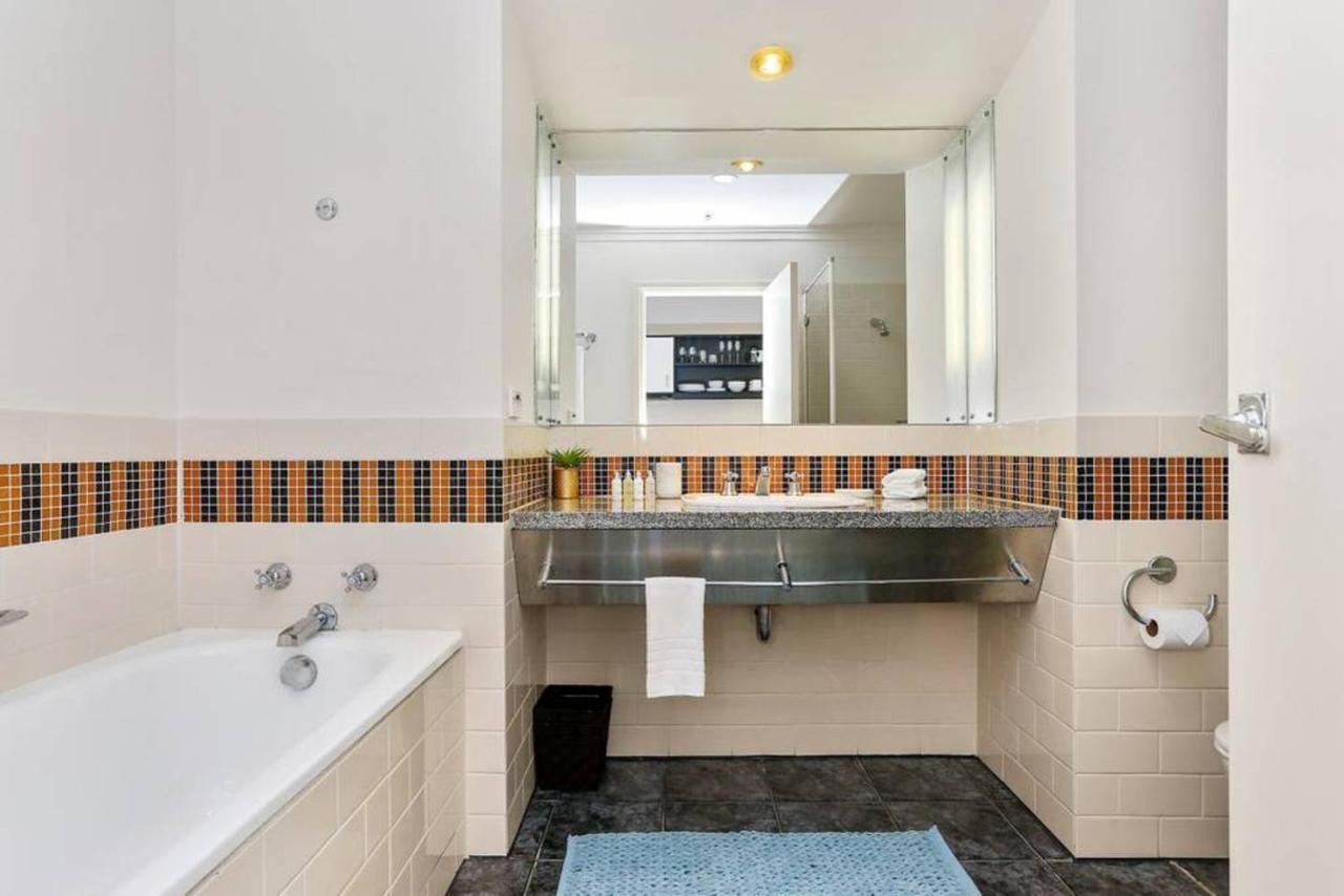 Spacious One Bedroom In The Heritage Hotel! Auckland Zewnętrze zdjęcie